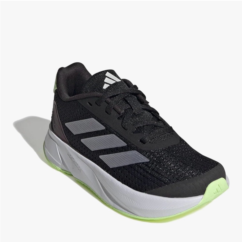 Kids Adidas Duramo Sneaker Size 1 - New with tags - unisex